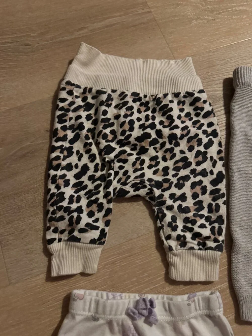 Baby Girl Pants Bundle Size 0-3 Months / 3M Carter’s Disney Baby Leopard Ribbed